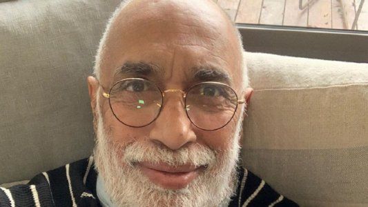 El Negro Oro sufrió un susto durante la emisión de su programa: Estoy bastante mareado