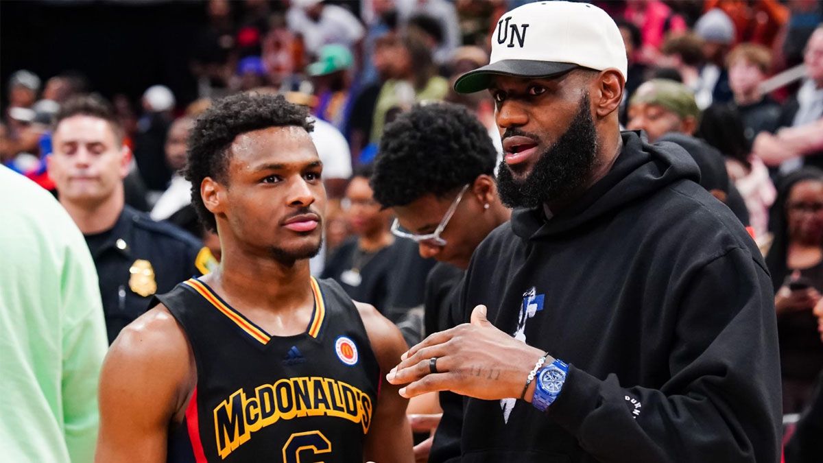 LeBron y Bronny James.