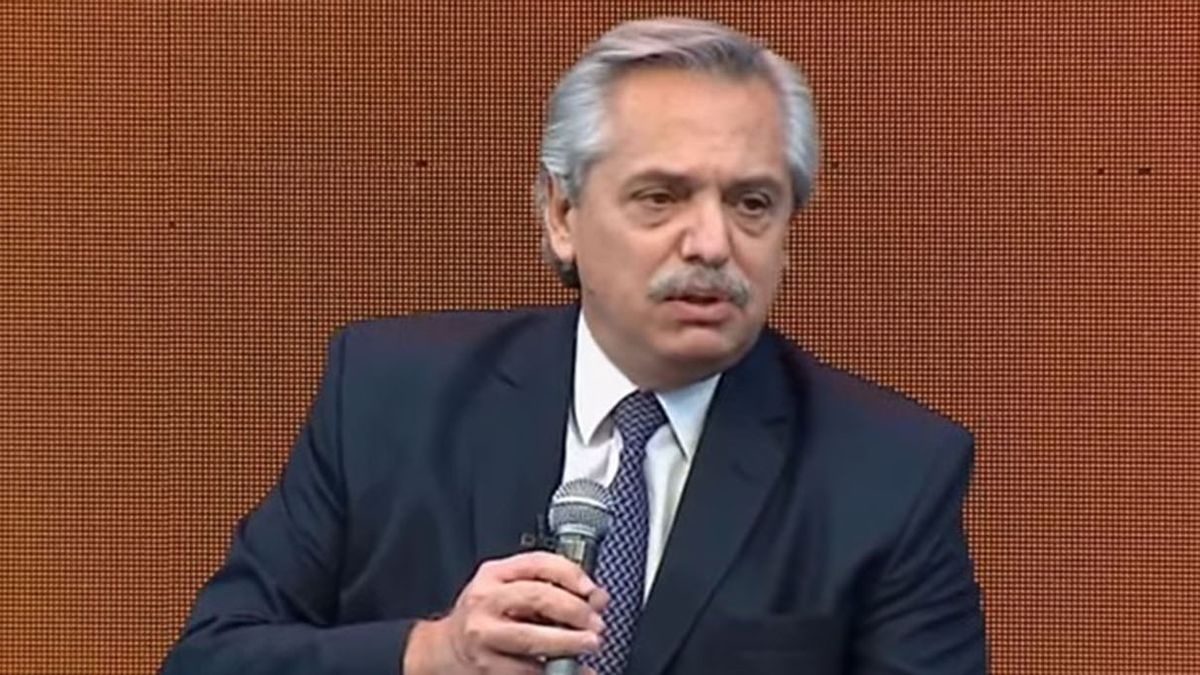 Encuesta de Baby Etcehcopar: ¿Qué le parecen las ideas del Gobierno?