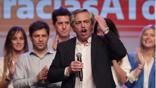La calabaza de Macri, los delirios del “sombrerero loco” y la esperanza del “Perla Negra”