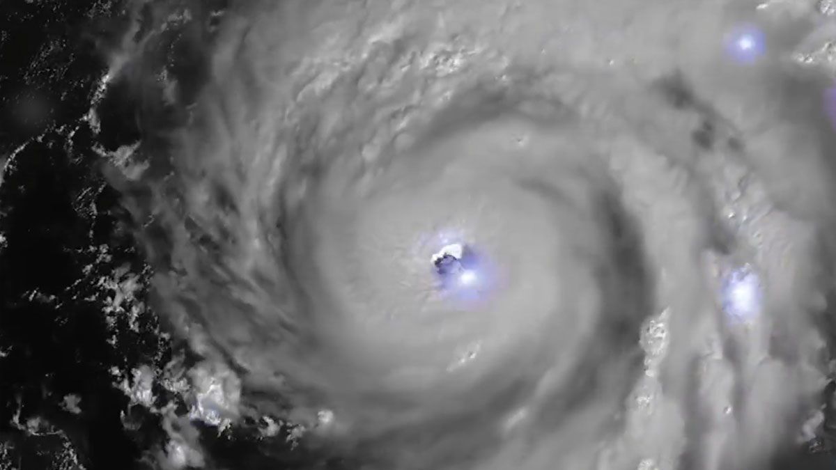 El ojo del huracán Ian en su marcha hacia Tampa (Foto: Imagen satélite GOES-16)
