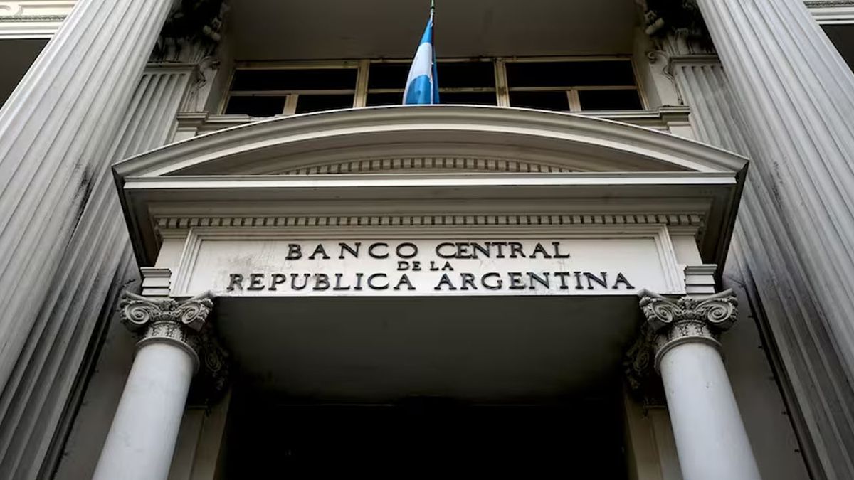 El informe del BCRA sostiene que el ratio de irregularidad del crédito al sector privado se mantuvo sin cambios significativos. (Foto: Archivo)