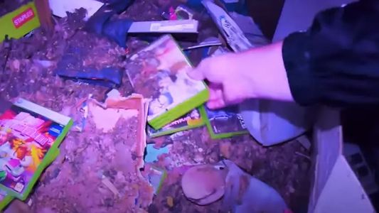 Un grupo de youtubers entró en una casa abandonada y se encontró con algo inesperado