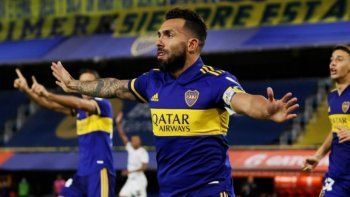 Un Boca solidario y concentrado le ganó bien a Santos en La Bombonera