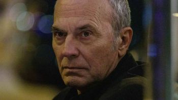 José Coronado arrasa en Netflix con la película española que todos están viendo: una comedia imperdible.