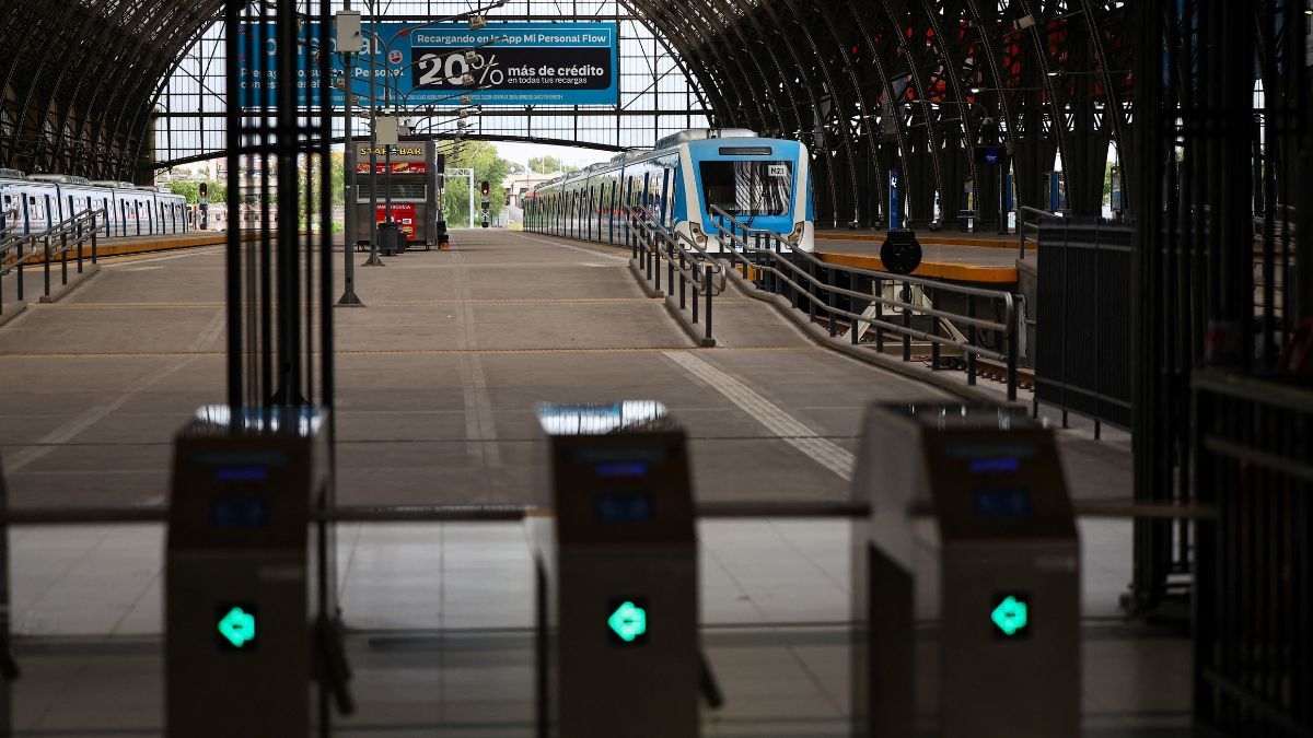 Confirmado: qué transportes no funcionarán en el paro de la CGT contra la Reforma Laboral