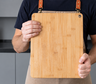 Cómo renovar las tablas de madera para picar y dejarlas como nuevas: el truco de un ingeniero químico