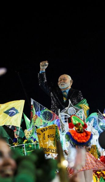 Polémica en el Carnaval de Río: una escuela de samba homenajeó a Lula y estallaron las críticas