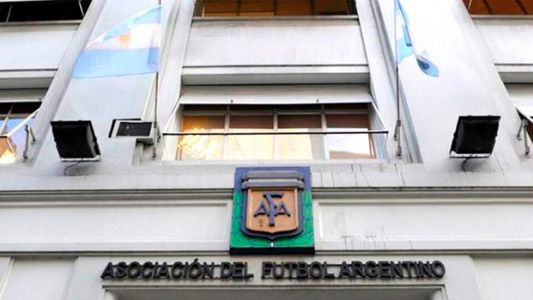 El decreto de Javier Milei: los clubes tendrán la posibilidad de ser Sociedades Anónimas