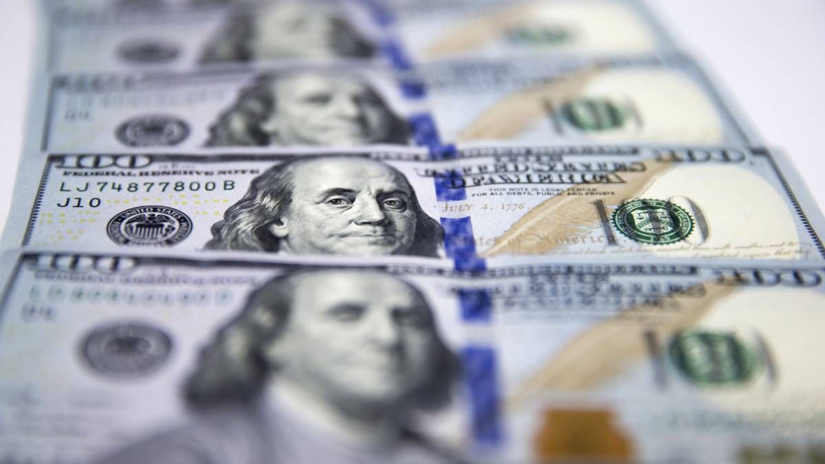 Dólar blue: bajó su cotización después de dos semana