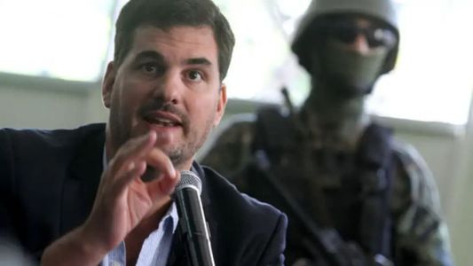 Eugenio Burzaco: Pronto vamos a tener las pistolas Taser operativas en las calles de la Ciudad