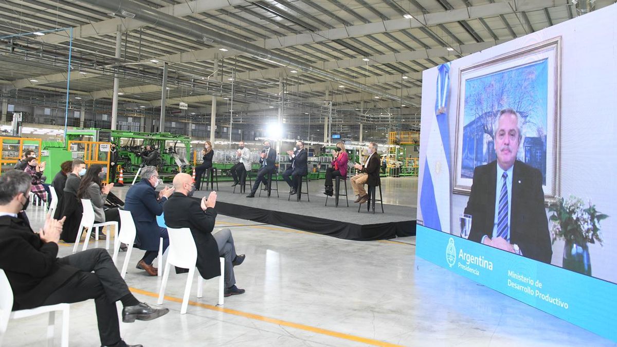 Alberto Fernández aislado en Olivos