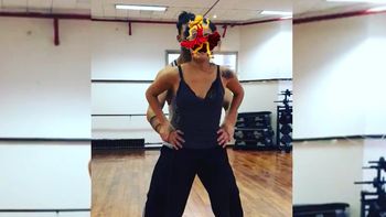 Mirá qué famosa estaba ensayando y se hizo pis encima