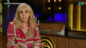 La emotiva cábala de Claudia Villafañe, a casi dos meses de la muerte de Maradona, para llegar a la final de MasterChef