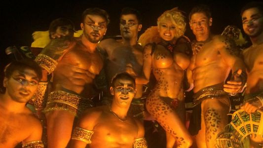 Vicky Xipolitakis causó furor con su sexy vestuario en el carnaval de Gualeguaychú