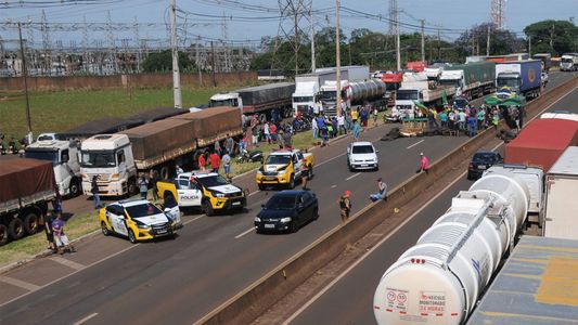 Protesta de camioneros en Brasil: siguen los cortes a pesar de las palabras de Jair Bolsonaro