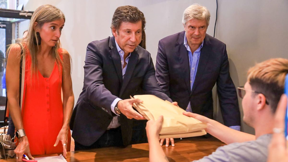 Gustavo Posse pide internas en el radicalismo bonaerense.