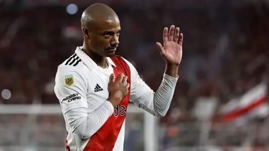 Video: un nene recibió un fuerte pelotazo de Nicolás De La Cruz y terminó en el hospital