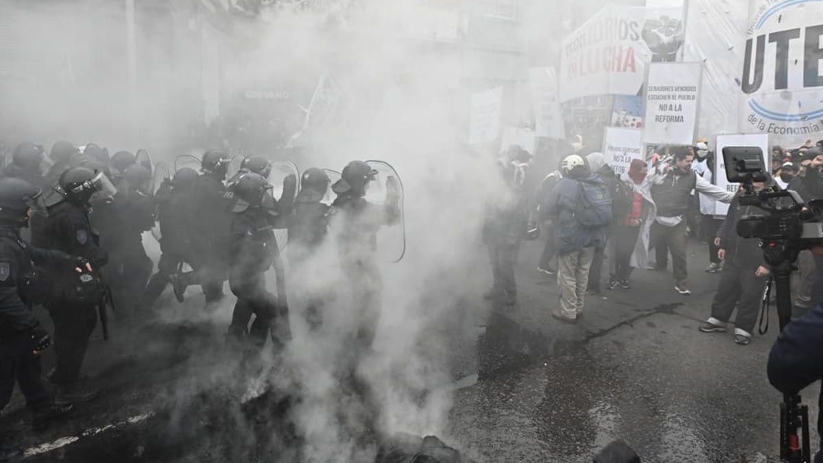 Tensi&oacute;n en Avellaneda. (Foto: captura)