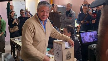 Batacazo en Neuquén: ganó el opositor Rolando Figueroa y terminó con 40 años de hegemonía del MPN