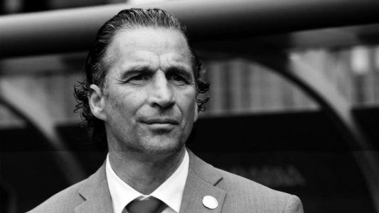 Racing ya tiene al reemplazante de Beccacece: Juan Antonio Pizzi es el nuevo DT