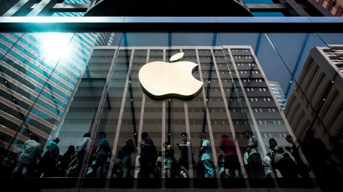 La última línea de iPhones y los wearables hicieron que Apple tenga una ganancia récord