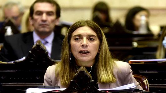 Una diputada rechazó enviar legisladores al funeral del Papa