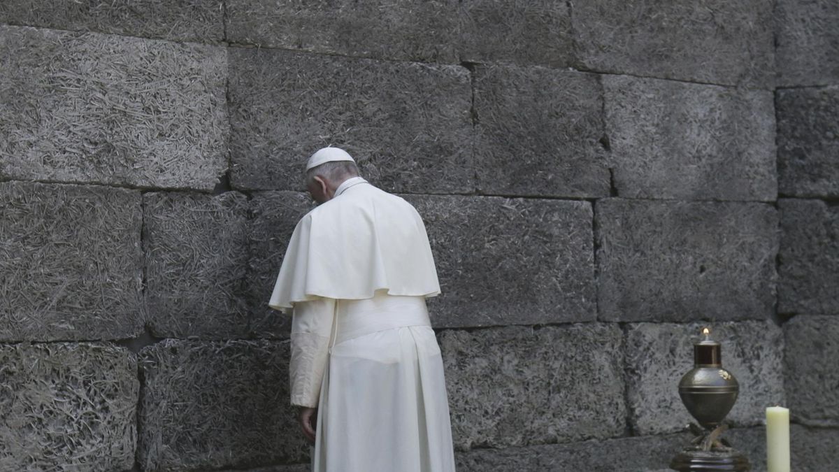 El 19 de julio de 2016, el Papa Francisco visit&oacute; la celda del hambre de Auschwitz, lugar donde San Maximiliano Kolbe pas&oacute; sus &uacute;ltimos d&iacute;as y fue asesinado.