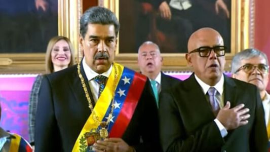 Nicolás Maduro juró y reasumió como presidente de Venezuela en un clima de tensión: Garantizaremos la paz