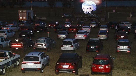 Eventos desde autos, cementerios y hoteles: el Gobierno porteño suma nuevas actividades habilitadas