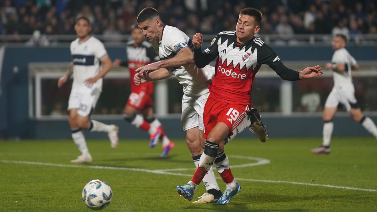 River sigue sin poder ganar de visitante en la Liga. (Foto: Olé)