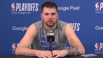 se escucharon gemidos sexuales en medio de la conferencia de una estrella de la nba se escucharon gemidos sexuales en medio de la conferencia de una estrella de la nba