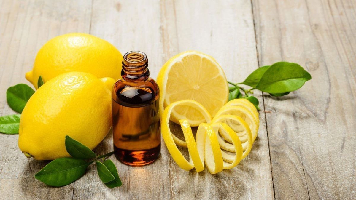 Aromatizar con cáscaras de limón es una opción natural
