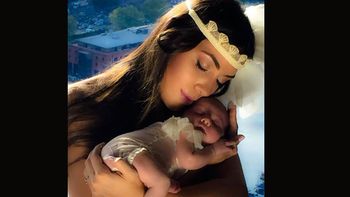 La tierna producción de fotos de Floppy Tesouro junto a su hija Moorea