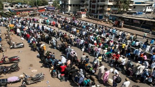 Los millones del éxodo pandémico en India deben ser considerados desplazados internos