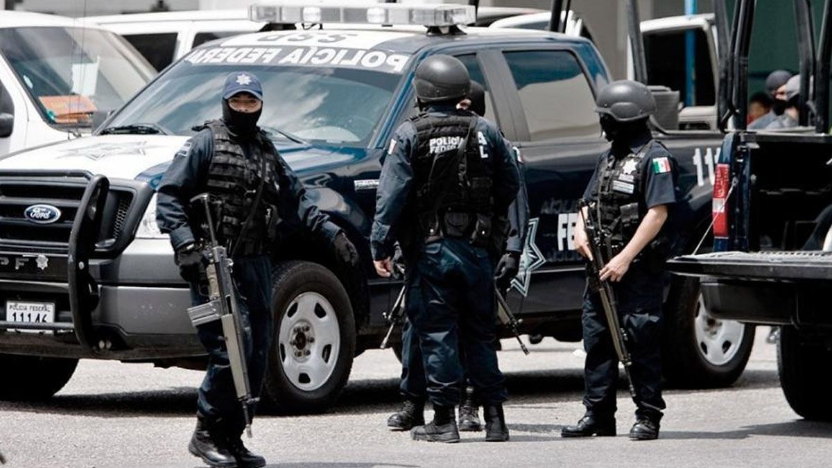 La polic&iacute;a de M&eacute;xico, incapaz de actuar adecuadamente contra bandas criminales (Foto: gentileza El Universal).