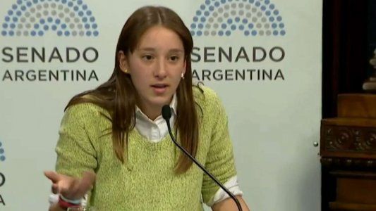 Milagros Peñalba, la joven salteña a favor del aborto, contó que fue expulsada de su colegio por apoyar la ley