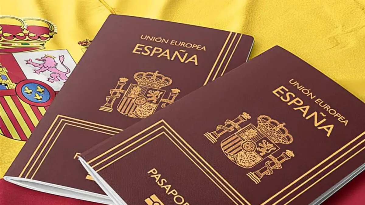PASAPORTE EUROPEO: la lista de todos los APELLIDOS que te aseguran la CIUDADANÍA ESPAÑOLA