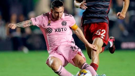 La incómoda reacción de Lio Messi al referirse a su marcado bulto