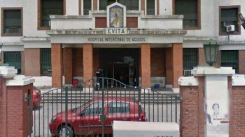 Una nena cuidaba a su abuela en un hospital y un depravado la violó en el ascensor