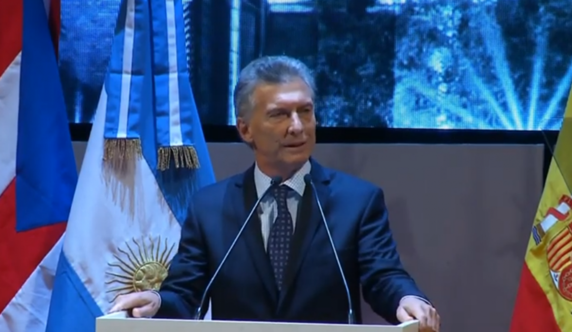 Macri abrió el Congreso de la Lengua en Córdoba y destacó que es un reconocimiento al camino de integración al mundo de su gestión