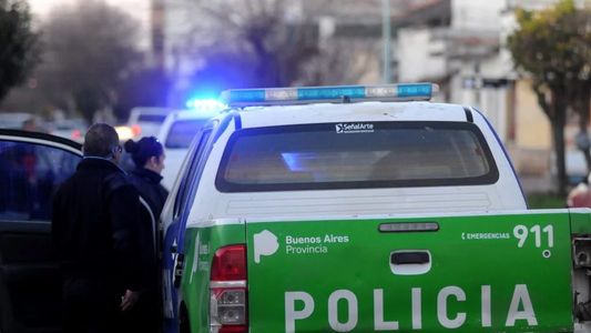 Un ex gendarme fue detenido por amenazar con un arma a un hombre en un colectivo