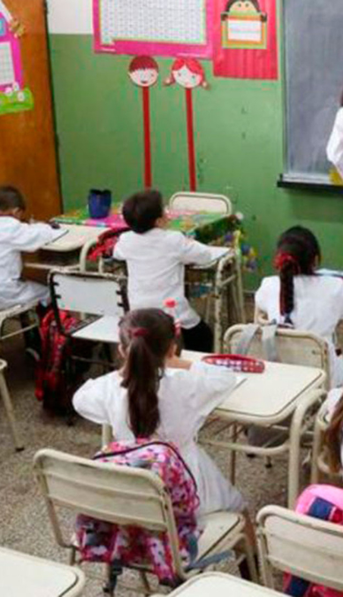 El Gobierno estableció un nuevo salario mínimo para los docentes a nivel nacional