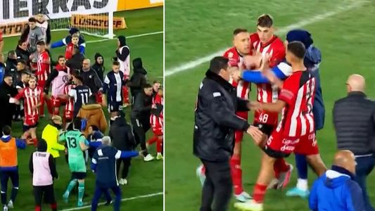 Escándalo entre Gimnasia y Barracas: los jugadores se agarraron a piñas