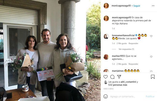 Mónica Gozaga junto a su hijo Adriano Sessa, en la casa de una amiga, acompañando el rodaje de la primera película del joven.