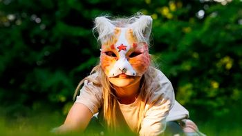 Escándalo en una veterinaria: un therian que se autopercibe perro pidió ser atendido por moquillo