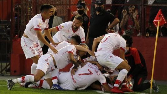 La increíble dedicatoria de un hincha de Huracán a su tío muerto