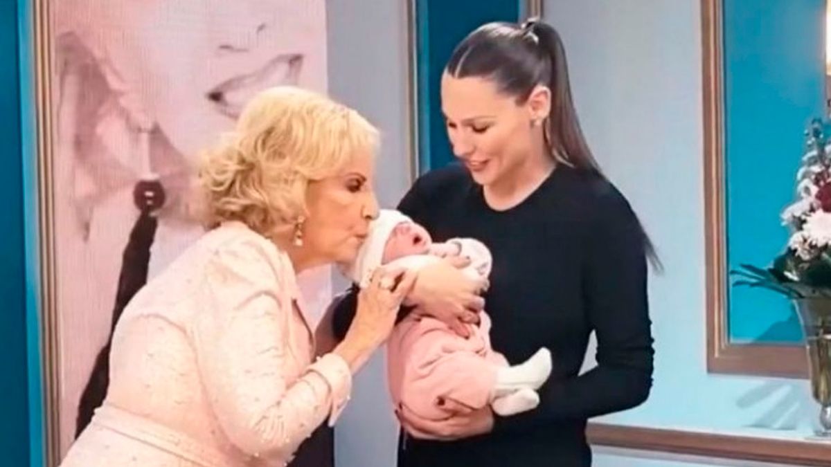 Mirtha Legrand conoció a Ana Carolina, la hija de Pampita