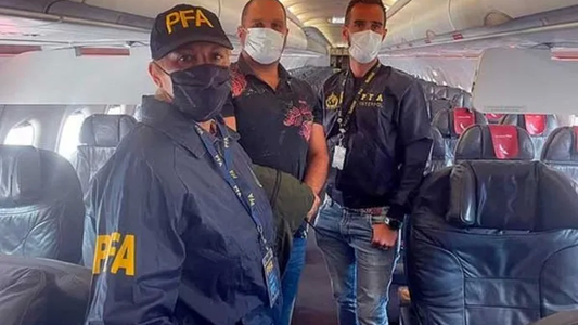 Generación Zoe: qué pasará con Leonardo Cositorto tras su llegada a la Argentina