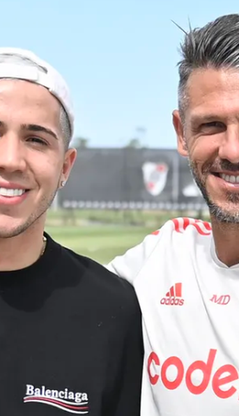 Enzo Fernández revolucionó la práctica de River: las fotos de su visita millonaria
